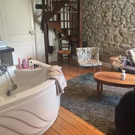 Tourelle Bed & Breakfast