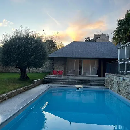 Tourelle Bed & Breakfast